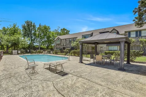 14703 Barryknoll Lane 11 Houston TX 77079
