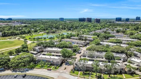 14703 Barryknoll Lane 11 Houston TX 77079
