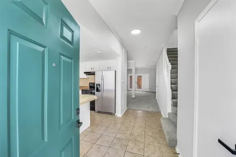 14703 Barryknoll Lane 11 Houston TX 77079