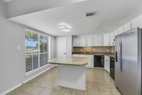 14703 Barryknoll Lane 11 Houston TX 77079