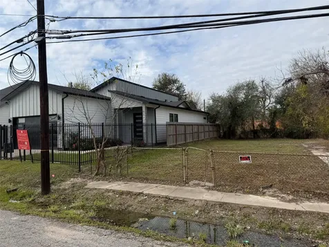 3510 Cobb Street Houston TX 77004