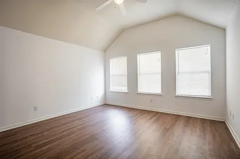 2220 Naomi Street Houston TX 77054