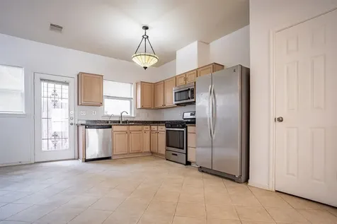 2220 Naomi Street Houston TX 77054