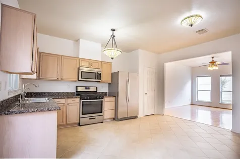 2220 Naomi Street Houston TX 77054