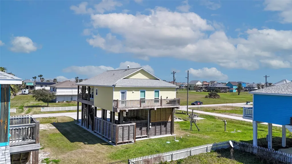 957 Alberdie Drive Crystal Beach TX 77650