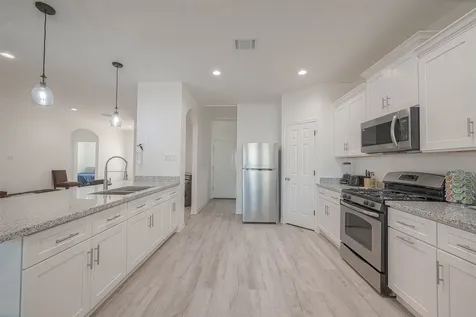 4633 Larkspur Street Houston TX 77051