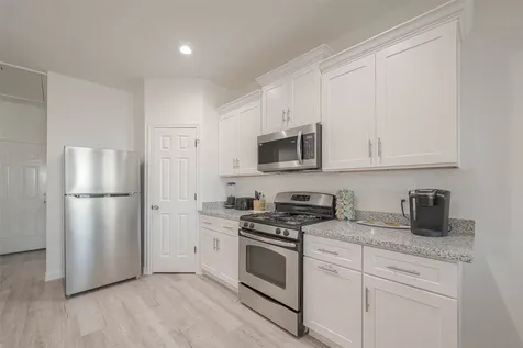 4633 Larkspur Street Houston TX 77051
