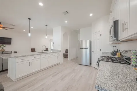 4633 Larkspur Street Houston TX 77051