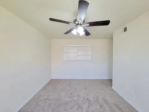 133 S Yaupon Street Lake Jackson TX 77566