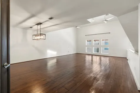 349 Sydnor Street Houston TX 77020
