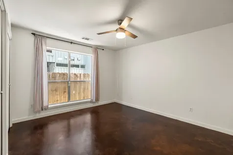 349 Sydnor Street Houston TX 77020