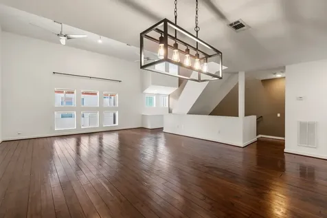 349 Sydnor Street Houston TX 77020