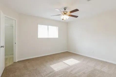 407 Holly Lane Conroe TX 77304