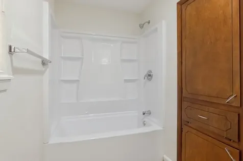 407 Holly Lane Conroe TX 77304