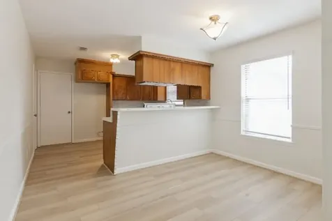 407 Holly Lane Conroe TX 77304
