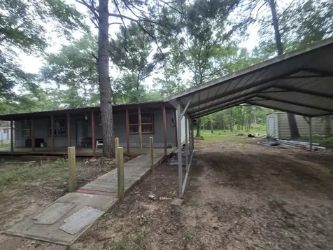 470 Trails End Drive Cleveland TX 77328