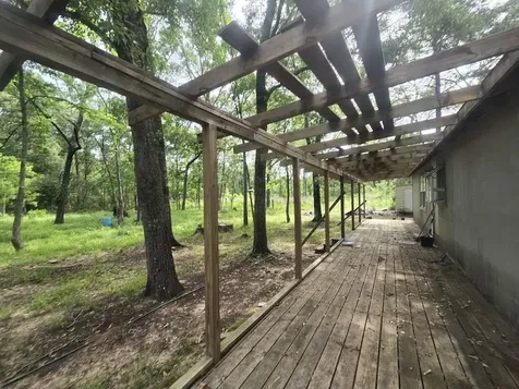 470 Trails End Drive Cleveland TX 77328