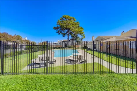 6401 Deihl Road 505 Houston TX 77092