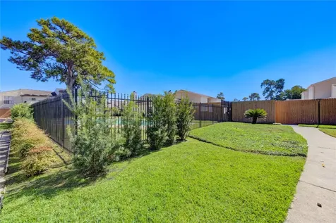 6401 Deihl Road 505 Houston TX 77092
