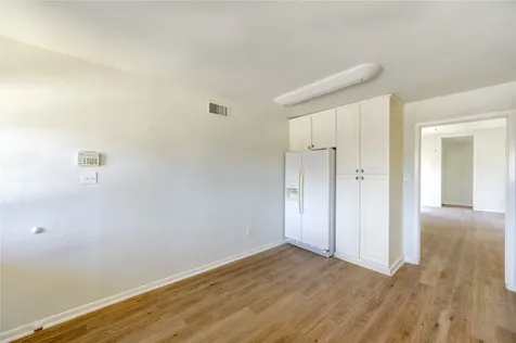 6401 Deihl Road 505 Houston TX 77092
