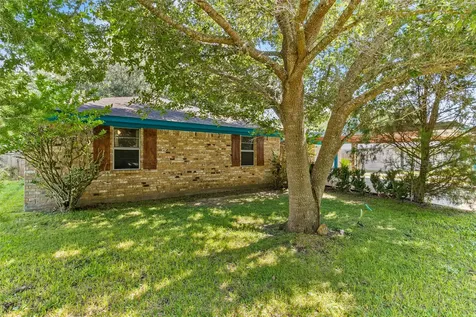 103 S Ringgold Street West Columbia TX 77486