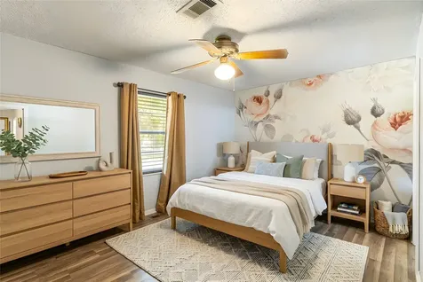 103 S Ringgold Street West Columbia TX 77486