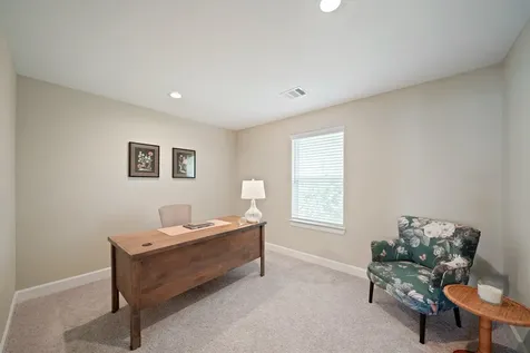 911 W 35th Street C Houston TX 77018