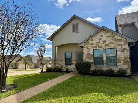 3828 Blackhawk Lane College Station TX 77845