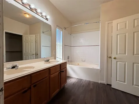 13423 Agarita Lane Houston TX 77083