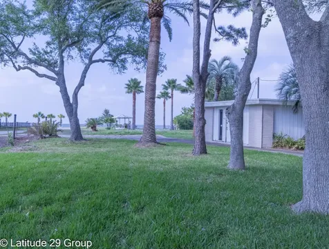 2588 Cliff Drive Dickinson TX 77539