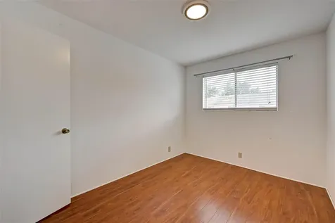 8101 Amelia Road 206 Houston TX 77055
