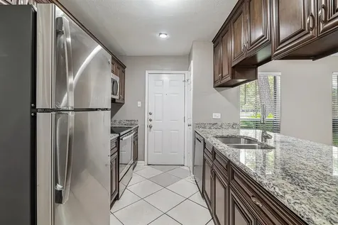 78 W White Willow Circle The Woodlands TX 77381