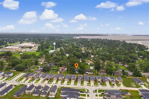 327 Fir Ridge Drive Huffman TX 77336