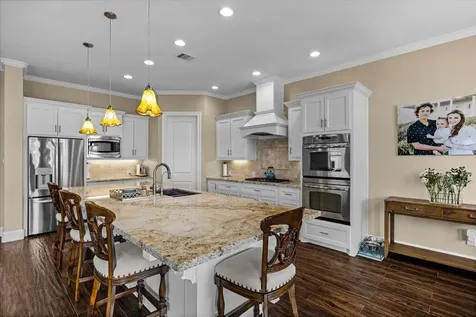 3827 Conch Galveston TX 77554