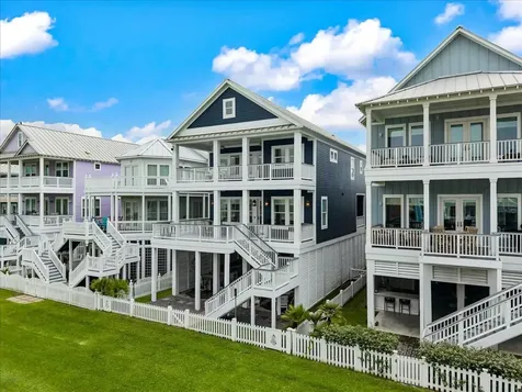 3827 Conch Galveston TX 77554
