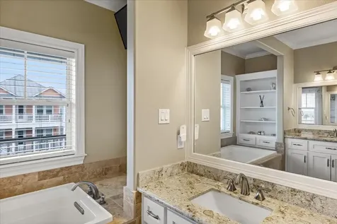 3827 Conch Galveston TX 77554