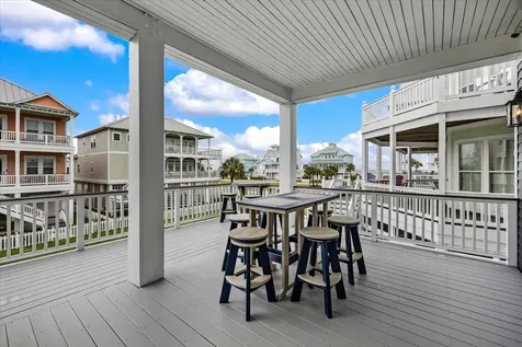 3827 Conch Galveston TX 77554