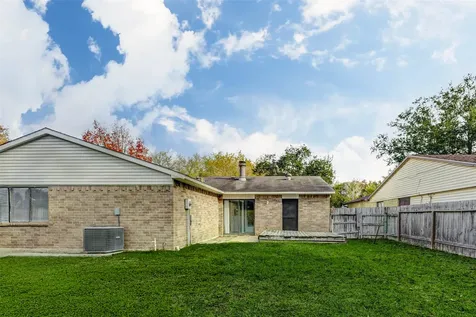 6730 Pickett Drive Richmond TX 77469
