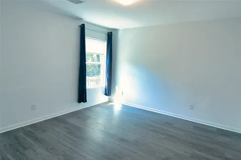 225 Basil Livingston TX 77351