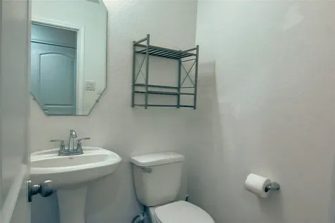 225 Basil Livingston TX 77351