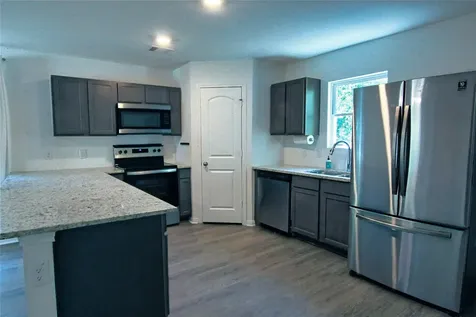 225 Basil Livingston TX 77351