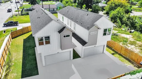 4129 E Toliver Street Houston TX 77016
