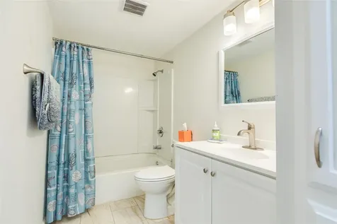 19 Dana Drive A Galveston TX 77554