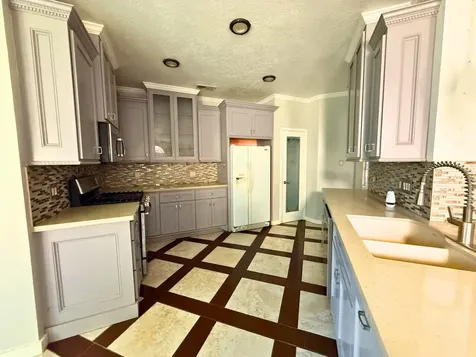 11131 30th Avenue N Texas City TX 77591
