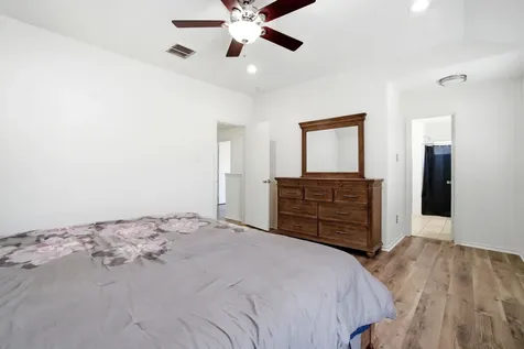 1607 Redbud Grove Court Conroe TX 77301
