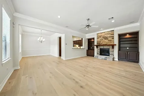 2903 Royal Oaks Grove Houston TX 77082