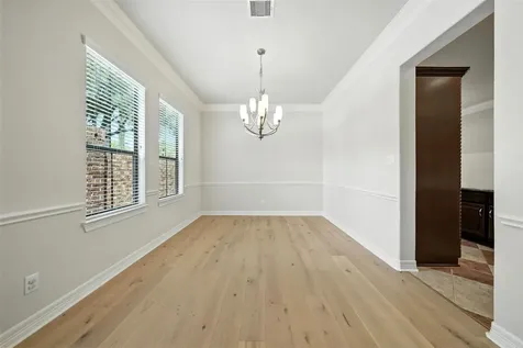2903 Royal Oaks Grove Houston TX 77082