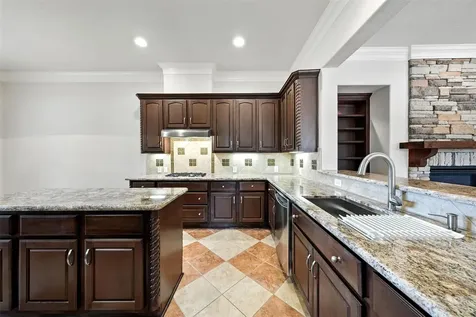 2903 Royal Oaks Grove Houston TX 77082