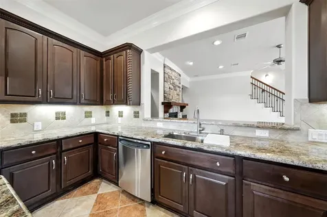 2903 Royal Oaks Grove Houston TX 77082