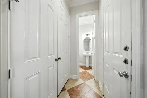 2903 Royal Oaks Grove Houston TX 77082